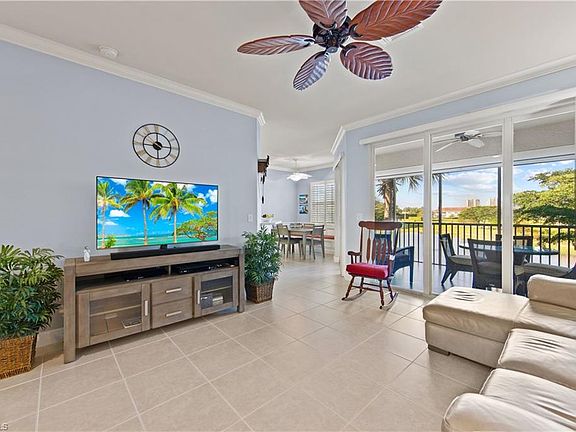 3rd image of 5580 Berkshire Dr APT 203
