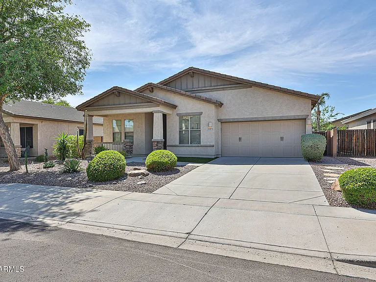 30870 N 125th Dr — Photo 1