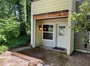 8524 SW 30th Ave, Portland, OR 97219