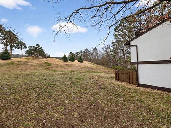 3rd image of 181 Cordero Ln