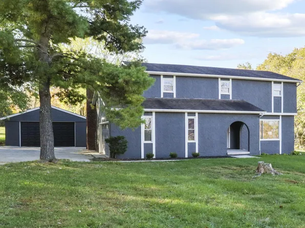 6607 Winchester Rd NW, Carroll, OH 43112