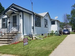 1125 Stuart St, Green Bay, WI 54301