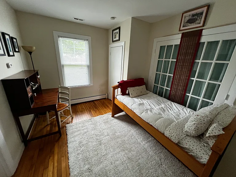 1 Crescent View Ave #1 — Photo 12