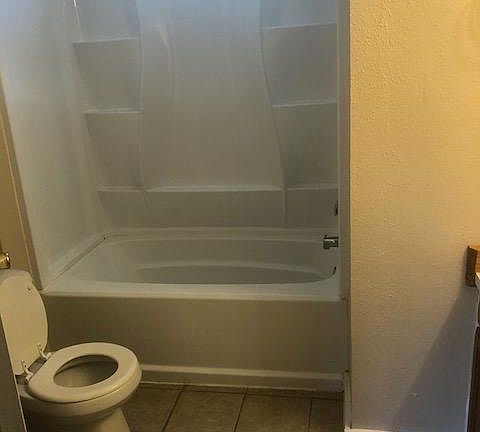 bathroom1