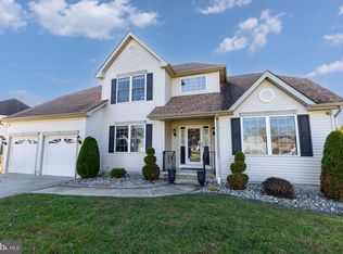 717 Virginia Ave, Hammonton, NJ 08037