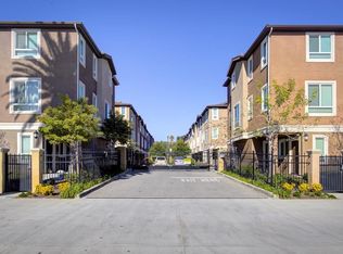14687 Sherman Way, Van Nuys, CA 91405