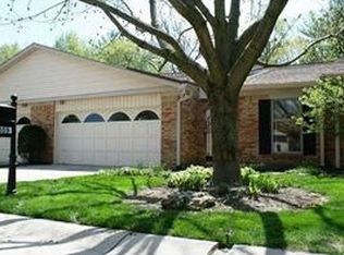 1059 Shadow Lawn St, Indianapolis, IN 46260