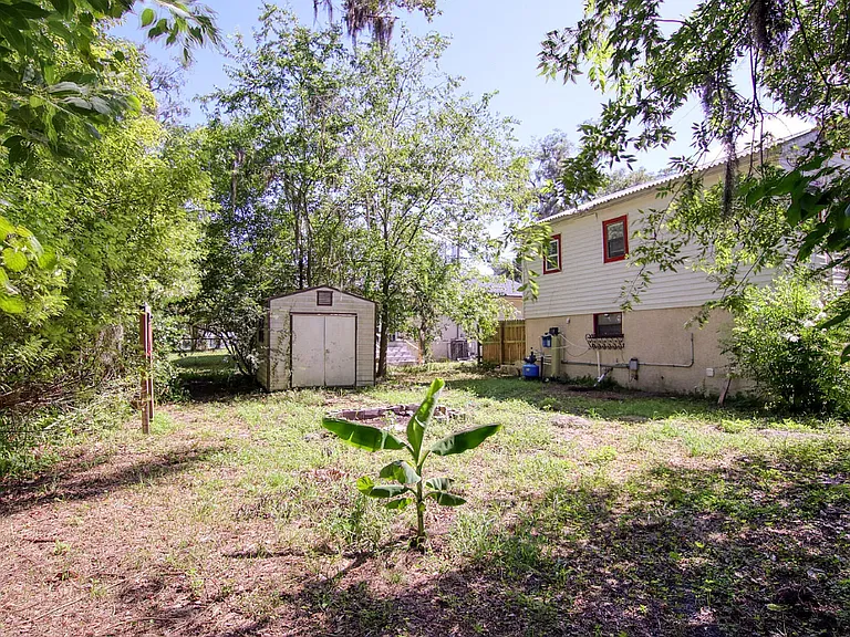 9924 Sunset Dr — Photo 23