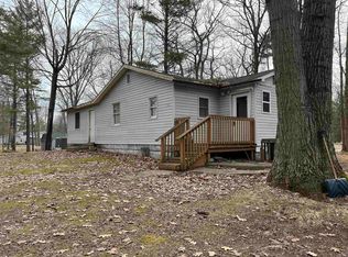 5330 E 11th St, Au Gres, MI 48703