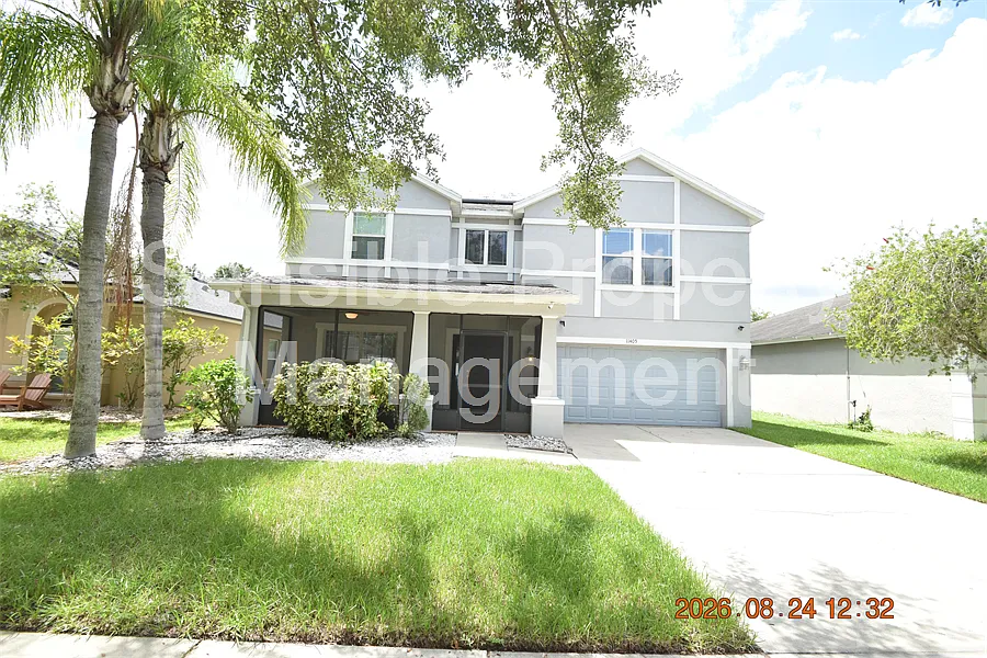 4 bed, 2.5 bath, 2591 sqft, $2,500 — Photo 1
