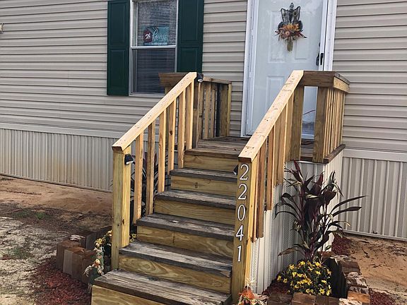 2nd image of 22041 Mohegan Dr