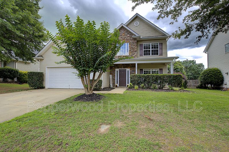 1st image of 316 Archway Ct