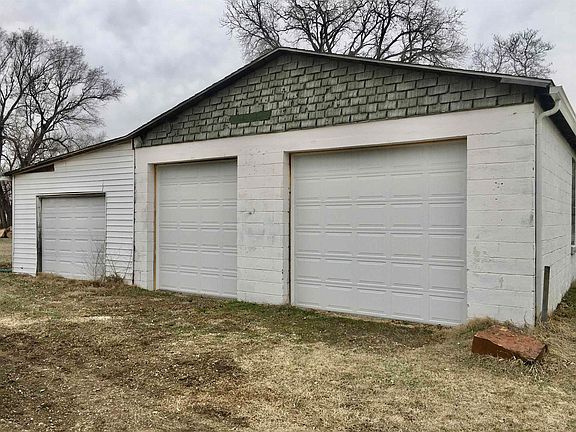 5th image of 5661 S Vandale Ave