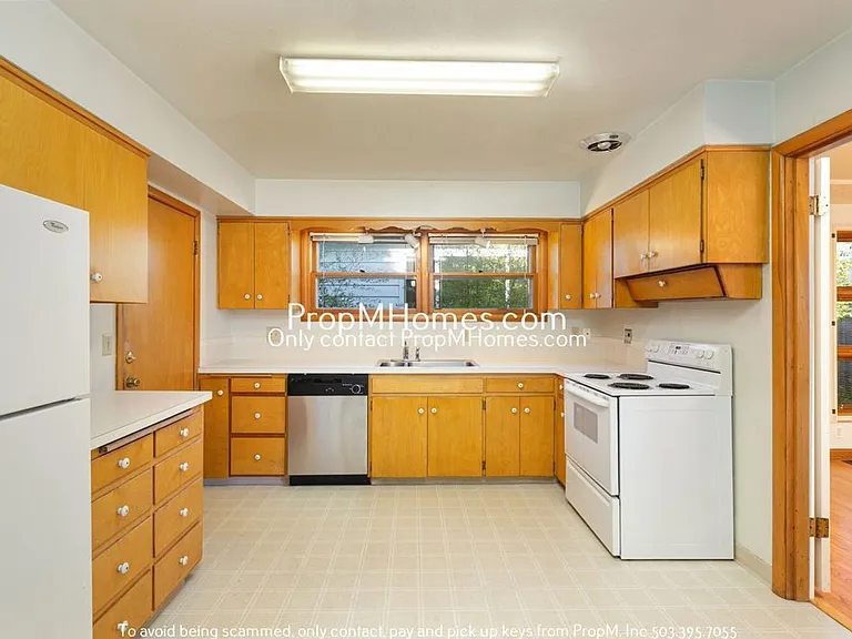 4111 SE Cooper St — Photo 6