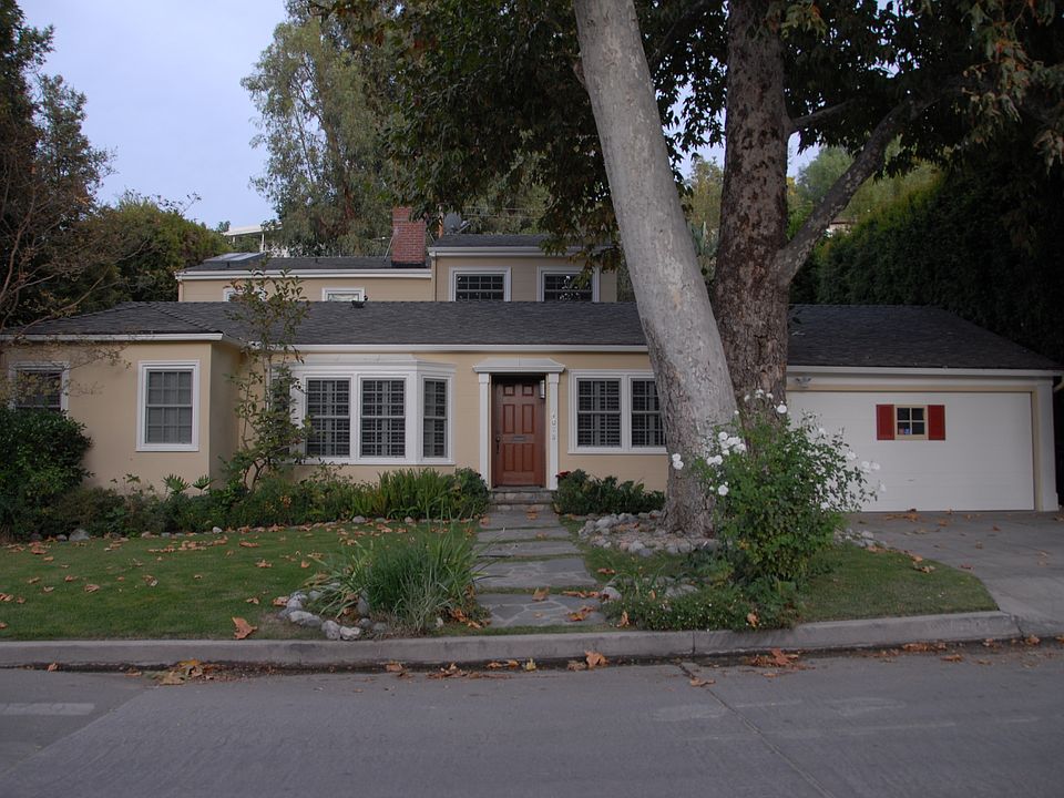 1st image of 4078 Benedict Canyon Dr