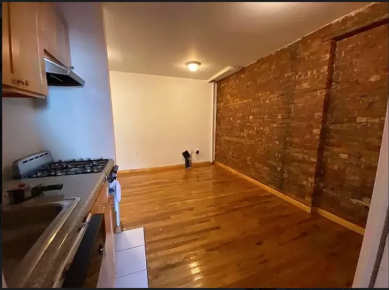 519 E 12th St #3F — Photo 11