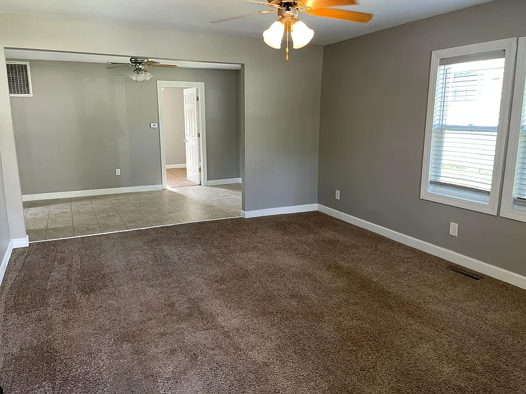 2698 Cass St — Photo 3