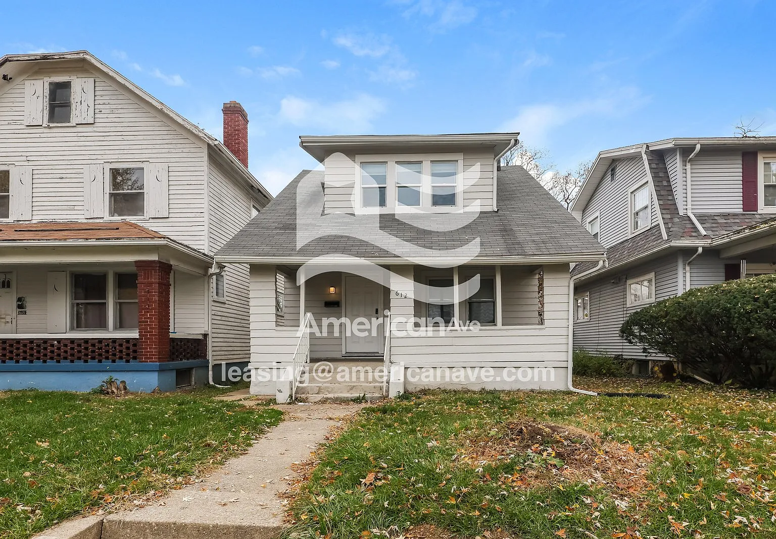 2 bed, 1.0 bath, 926 sqft, $1,145 — Photo 1