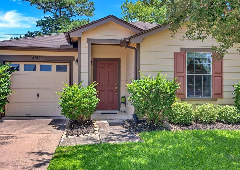 1st image of 21006 Brannon Hill Ln