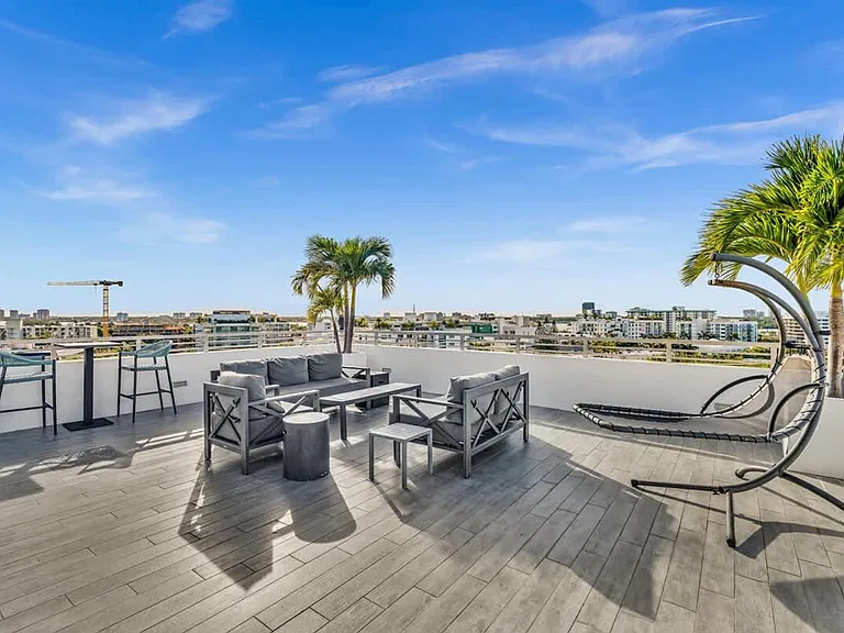 9901 E Bay Harbor Dr #3-ID1527184P — Photo 29