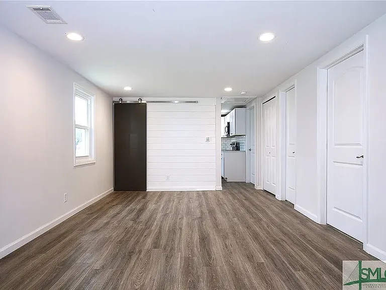 4 Millen St — Photo 2