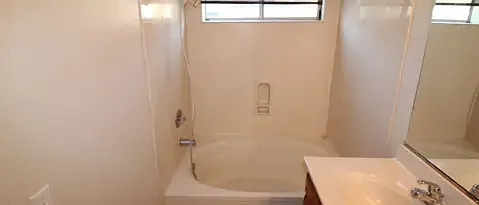 7425 Oxford Cir — Photo 21
