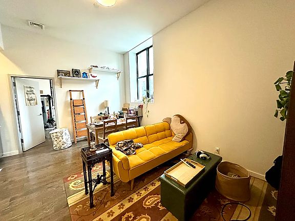 3rd image of 265 Nostrand Ave APT B3