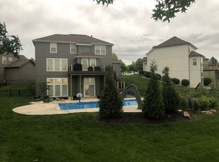 1903 NE 105th St, Kansas City, MO 64155