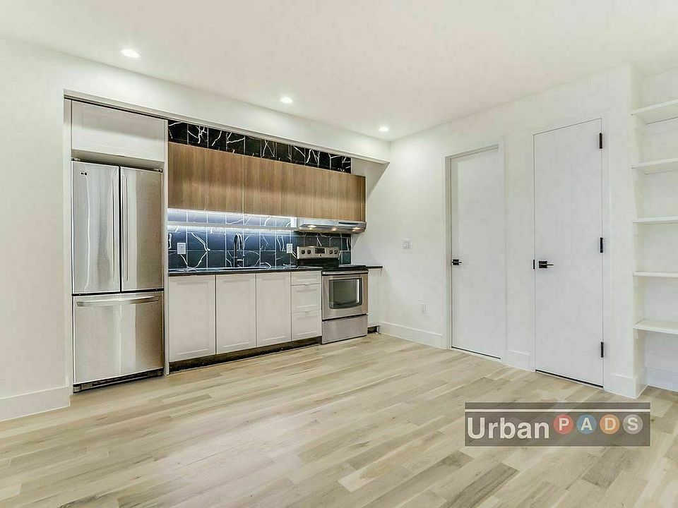 1st image of 830 Saint Johns Pl APT 4F