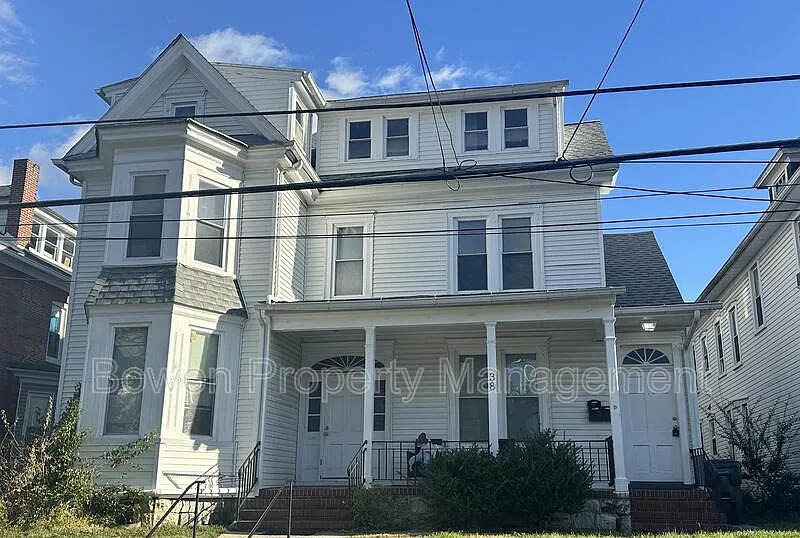 38 Wayside Ave #38 WAYSIDE AVE