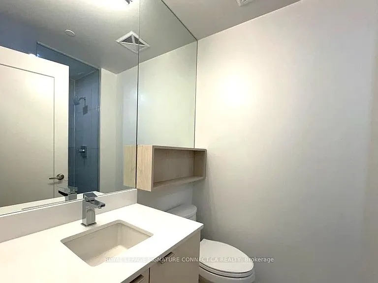 60 Princess St #109 — Photo 20