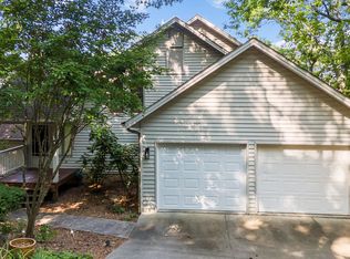 6 Skyview Ct, Asheville, NC 28803