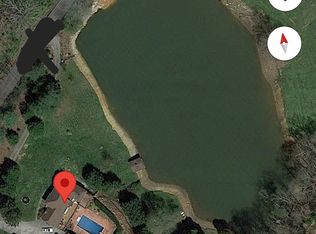 2001 Mentor Rd, Louisville, TN 37777