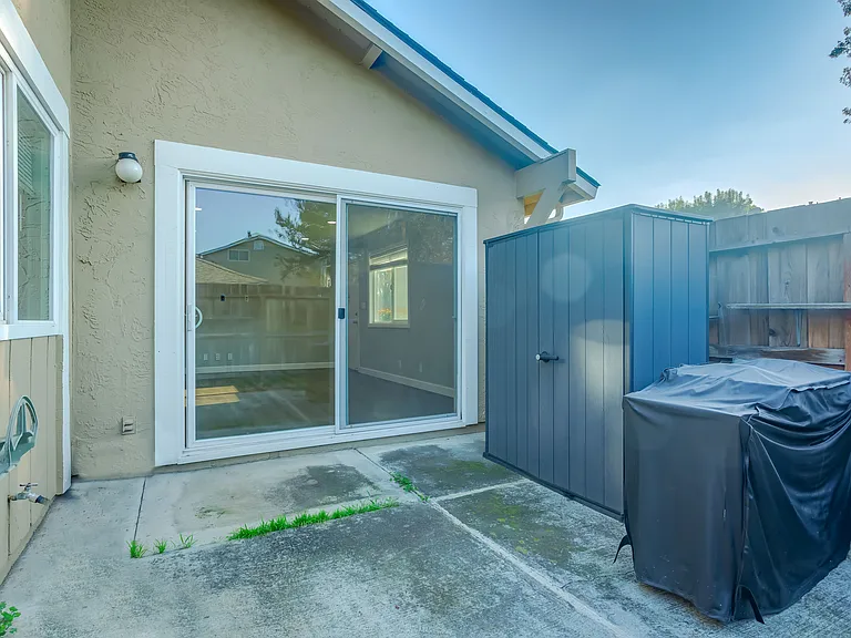 2297 Warfield Way #A — Photo 23