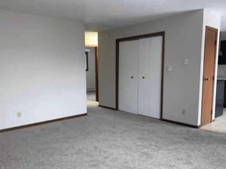 800 N Omaha Ave — Photo 15