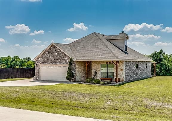 2nd image of 119 Avalon Dr