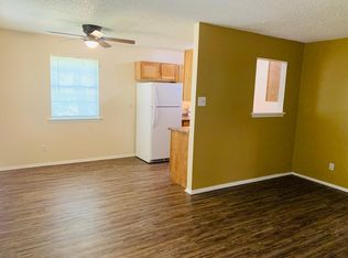 100 Dancer Dr #3, Longview, TX 75604