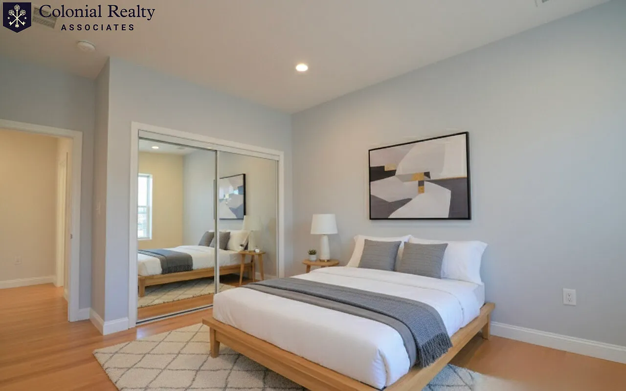 4 bed, 2.0 bath, $5,500 — Photo 3