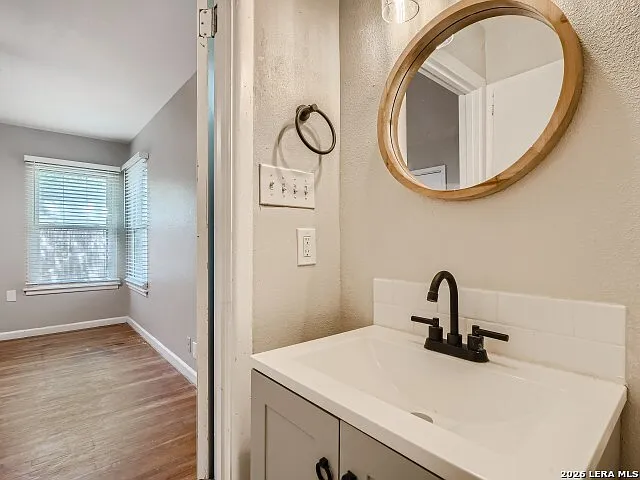 334 Shropshire Dr — Photo 13