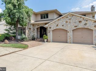 14 Peak Pl, Sewell, NJ 08080