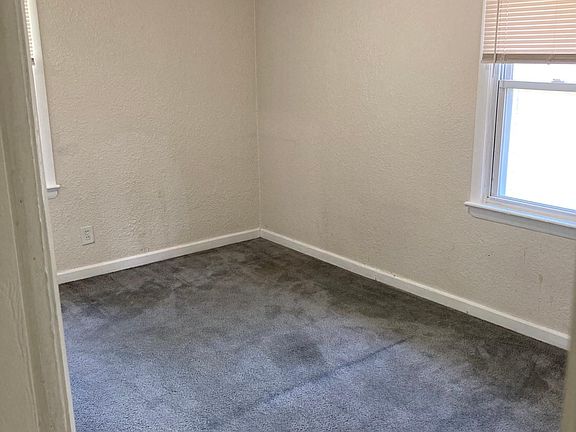 5th image of 3611 Roy Ave