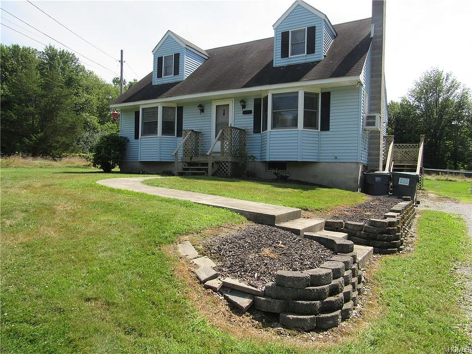 1st image of 28 Dobson Ln