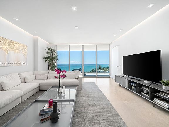5th image of 18975 Collins Ave #403