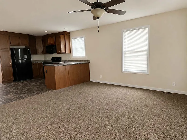 Broadview Estates — Photo 16