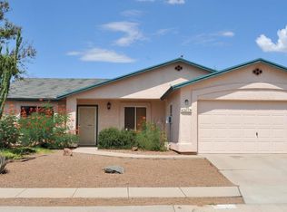 10115 E Rainbow Meadow Dr, Tucson, AZ 85747