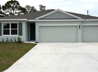 1914 SW Ember St, Port Saint Lucie, FL 34953