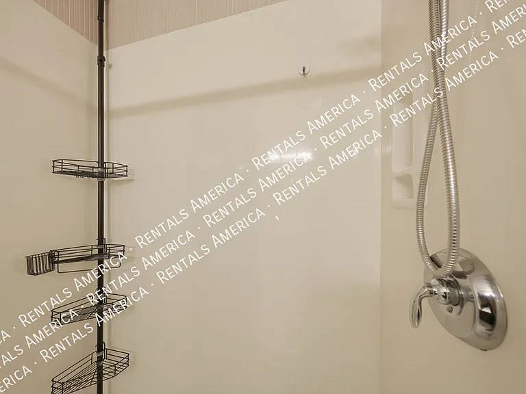 1 E Lexington Ave #905 — Photo 23