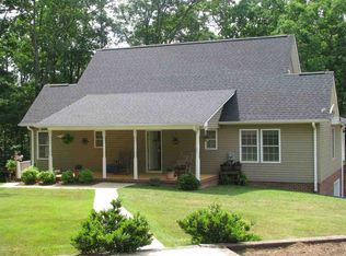 301 Mintz Farm Rd, Gaffney, SC 29341