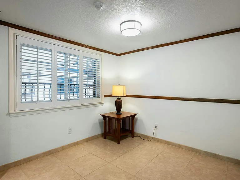 227 S Irena Ave #12 — Photo 16