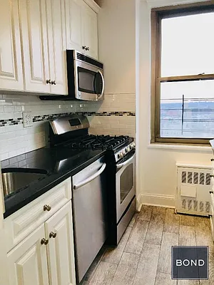 Rented by Bond New York | media 4